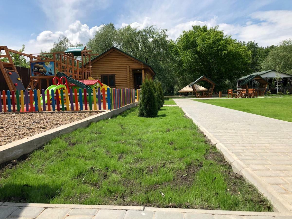 Рыбное Место Hotel Troitskoye Exterior photo